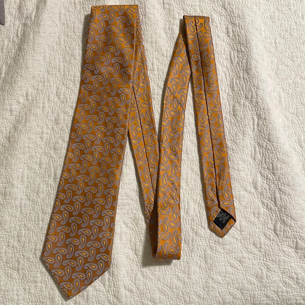 Covington orange blue paisley tie